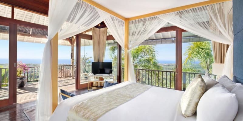 Hidden Hi͏lls Villa͏s