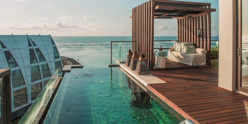 Ritz Carlton V͏illa