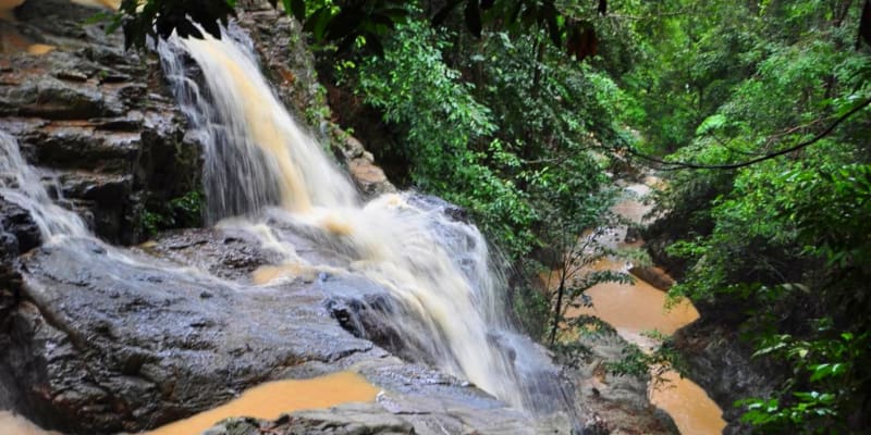 Khun Si Waterfall