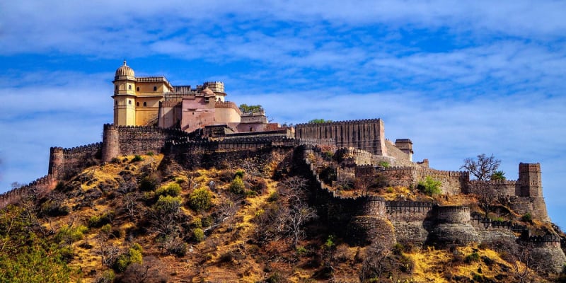 Enjoy the Sound & Light Expression at Kumbhalgarh Fort