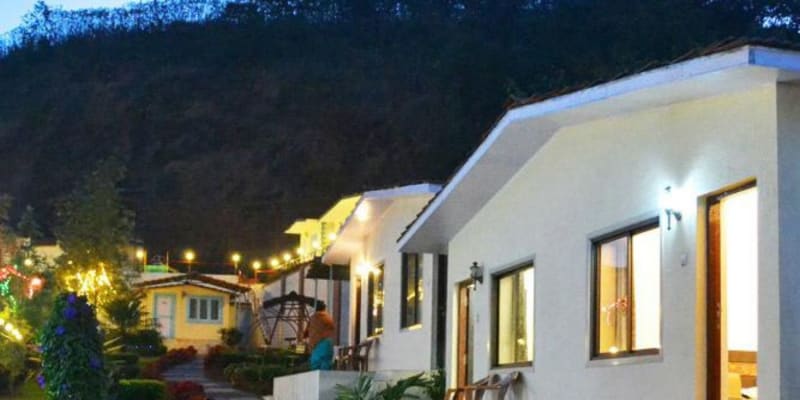 Cloud 9 Resort
