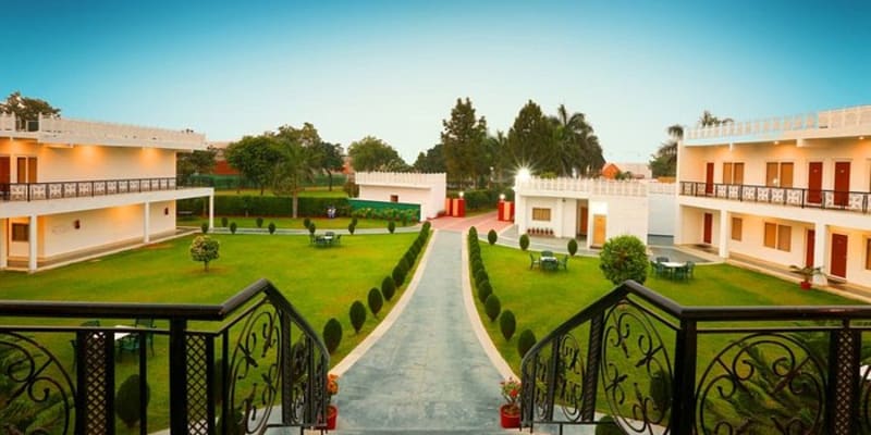 Aapno Ghar Resort