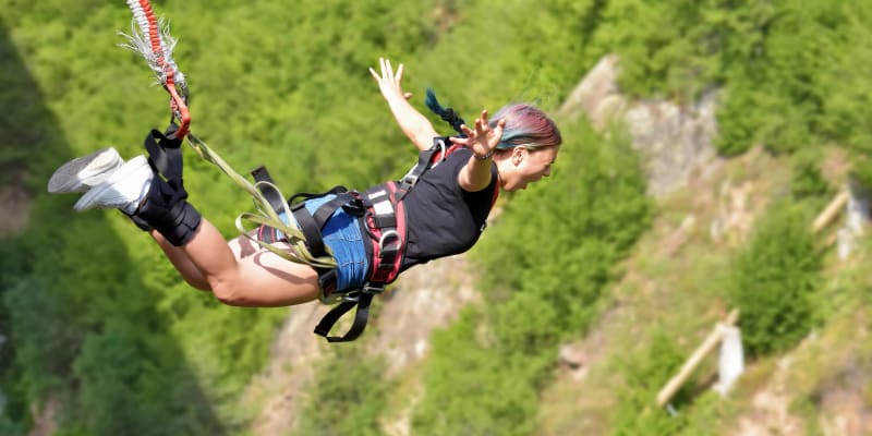 Bungee Jumping