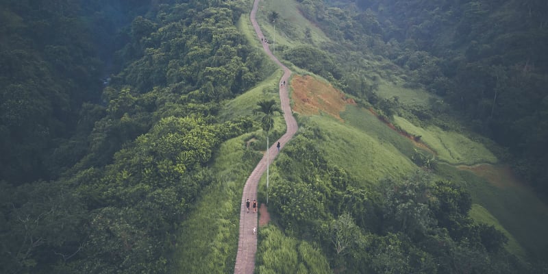 Hike to Campuan Hill Ridge