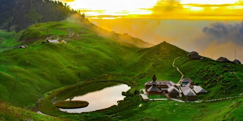 Prashar Lake Trek