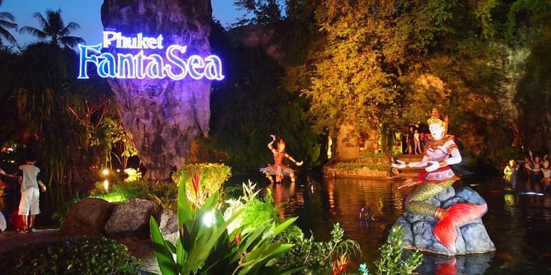 Enjoy the Phuket FantaSea Show