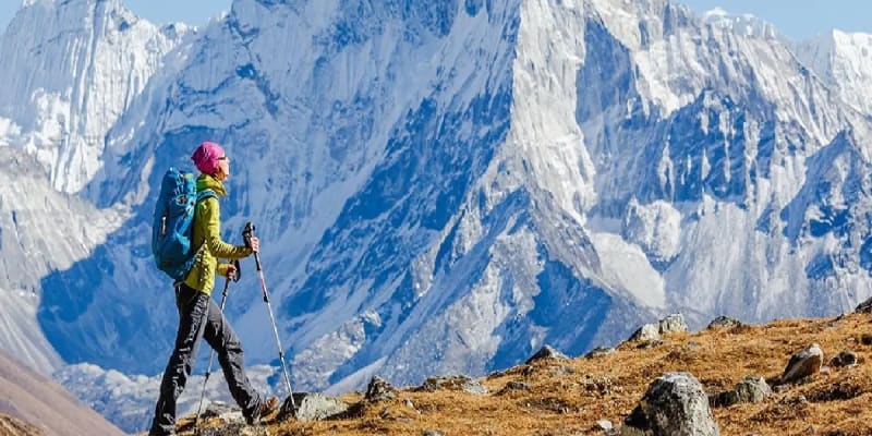 Book Indrahar Pass Trek