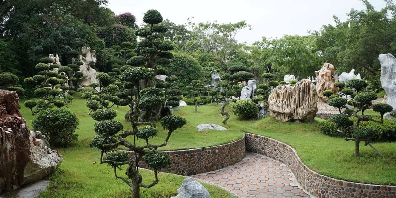 Million Years Stone Park & Crocodile Farm