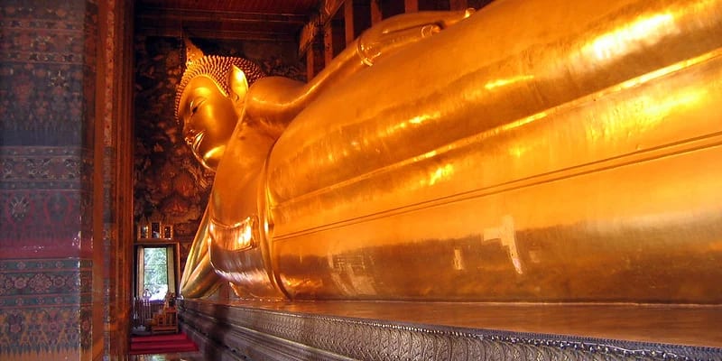 Wat Pho (Temple of the Reclining Buddha)