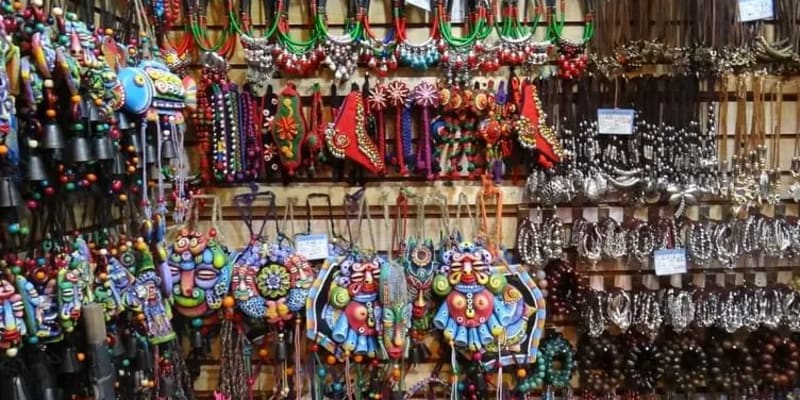 Thai Jewelry and Gems