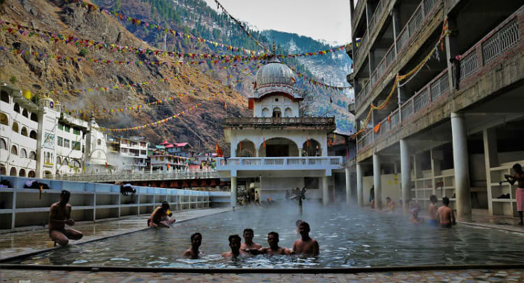 Hot Springs At Manikaran