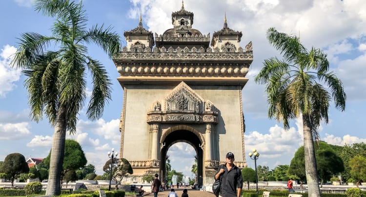 Patuxai Victory Monument