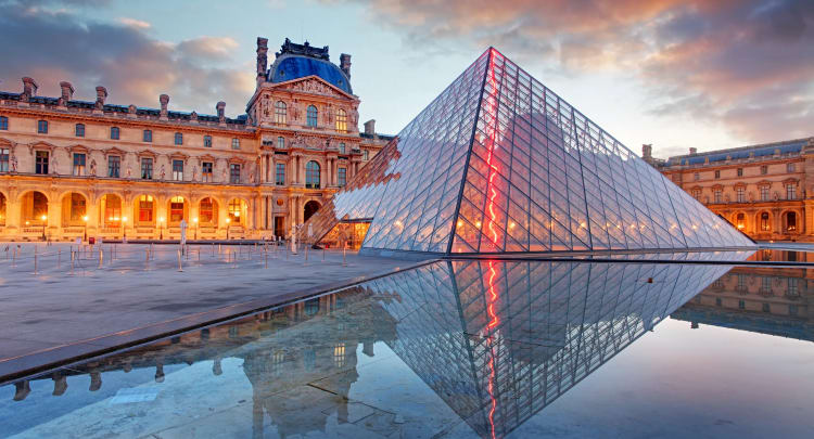 Louvre Museum