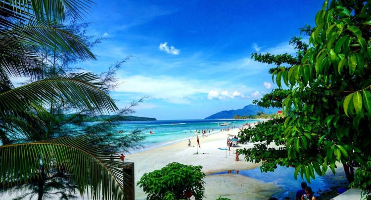 Pantai Cenang Beach