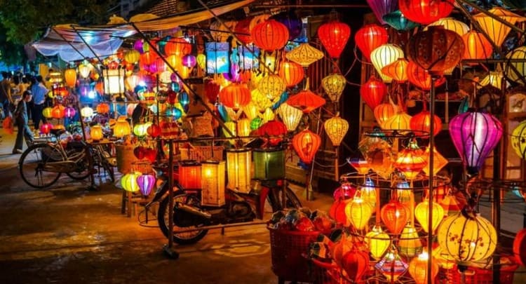 Hoi An Night Market