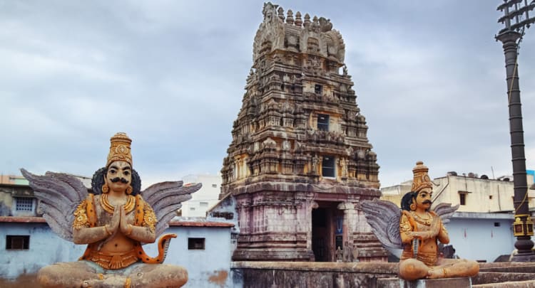 Pandava Thoothar Perumal Temple