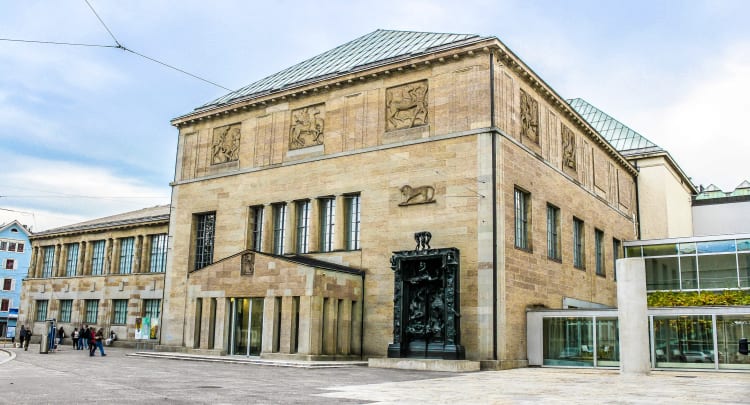 Kunsthaus (Museum Of Fine Arts)