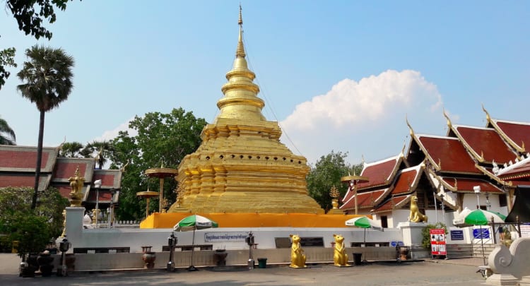 Wat Phra That Doi Chom