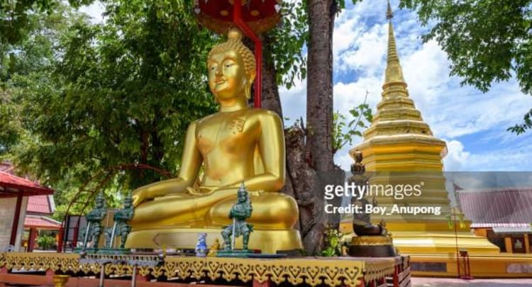 Wat Phra That Doi Chom