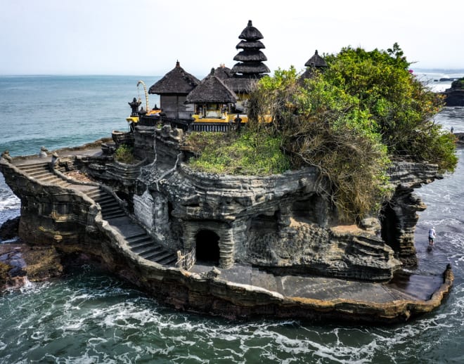 Tanah Lot Temple Tickets, Bali Image