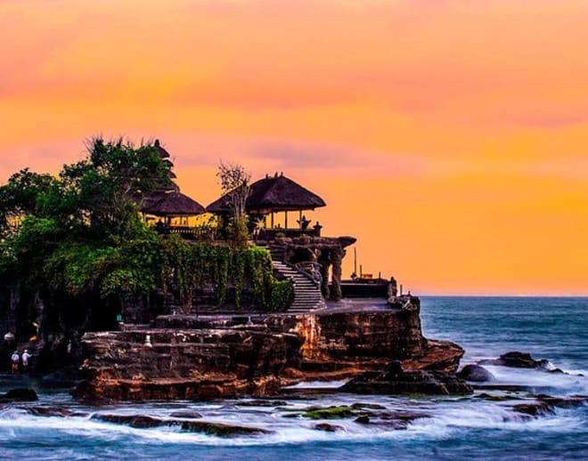 Tanah Lot Temple Tickets, Bali Image