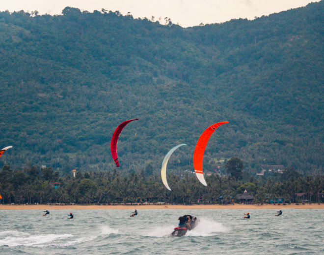 Kitesurfing in Pattaya Image