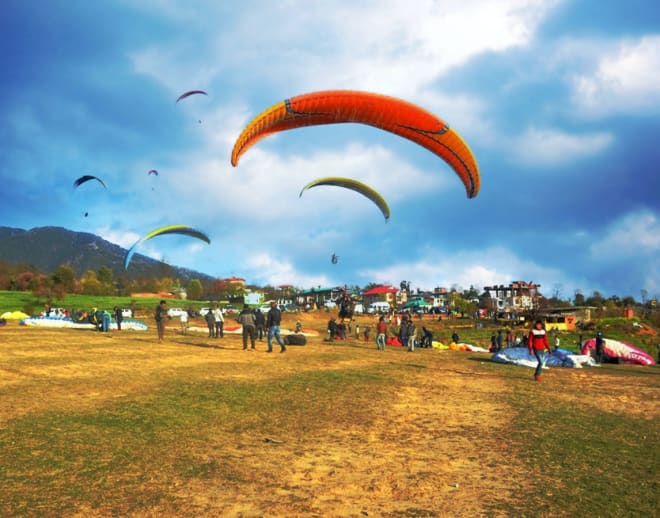 Paragliding in Bir Billing 2024: Soar with the winds! Image