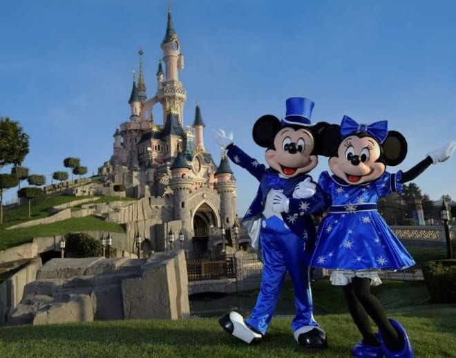 Disneyland Paris Tickets Image