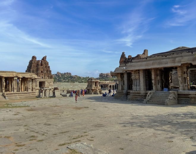 Hampi Badami Tour Image