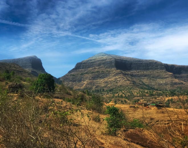 Salota and Salher Fort Trek Image