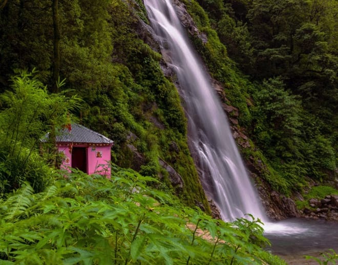 Khabru Waterfall Trek From Dharamshala Image