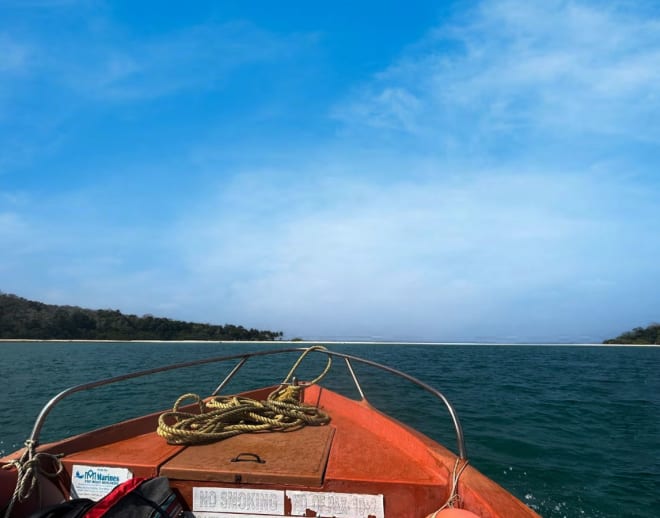 Ross And Smith Island Speed Boat Image