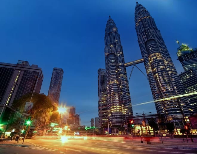 Escape to Singapore with Kuala Lumpur Image