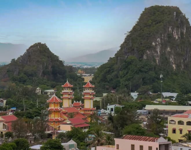 Hoi An Marble Mountain Trek Image