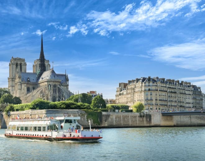 Seine River Cruise, Paris Image