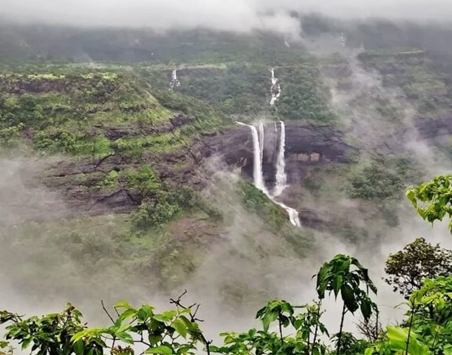 Kataldhar Waterfall Trek Image