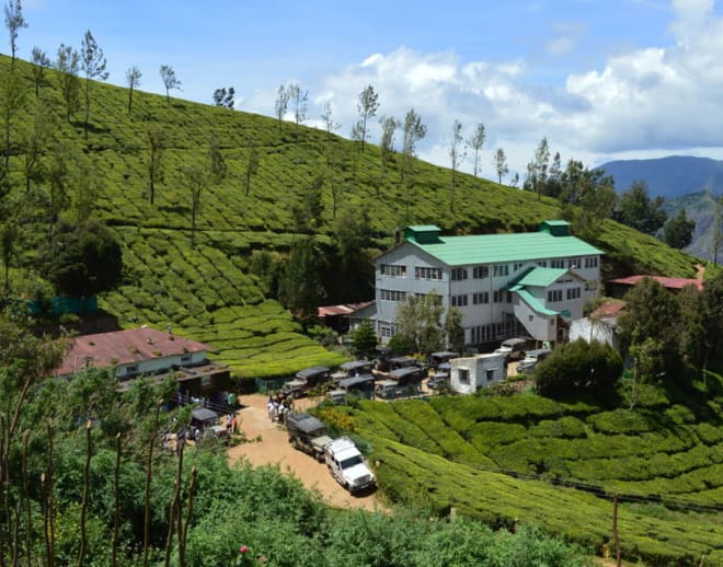 Kolukkumalai Munnar Tour Image