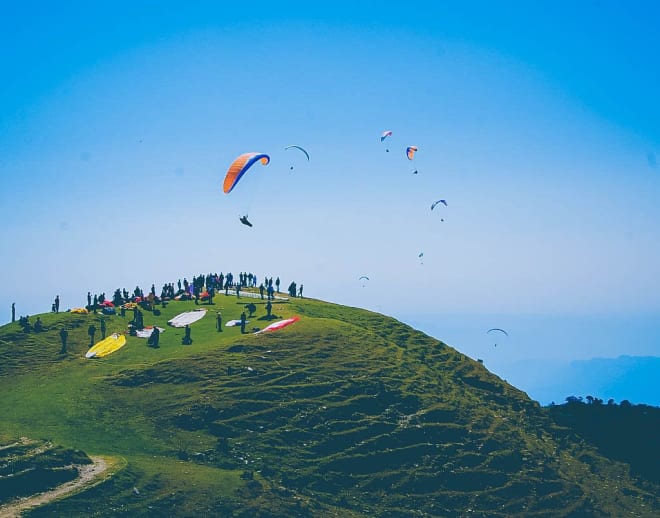 Paragliding in Barot Image