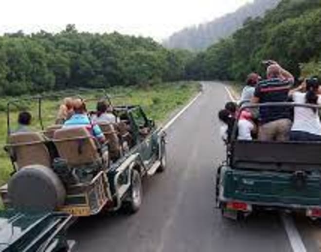 Jeep Safari tour of Narkanda Image