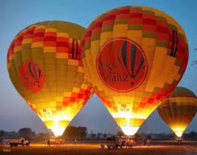 Sky Waltz Balloon Safari Image