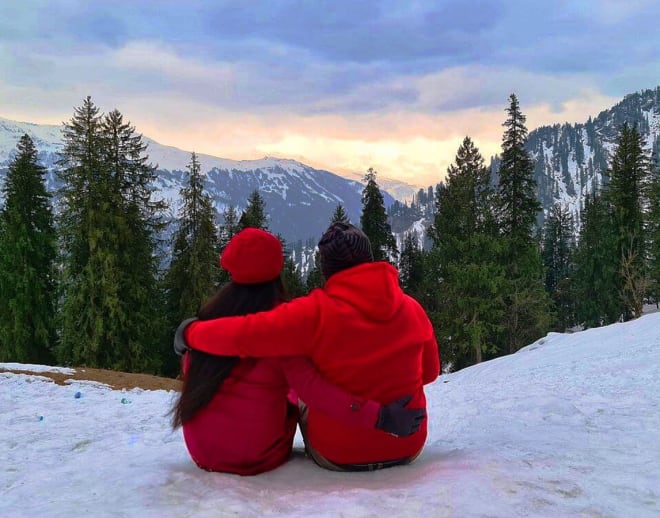 Romantic Tour Of Gangtok, North Sikkim And Darjeeling Image