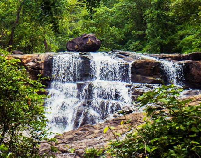 Trek To Chinchoti Waterfall, Vasai, Maharashtra Image