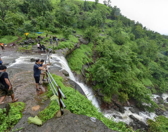 Chinchoti waterfall trek Image