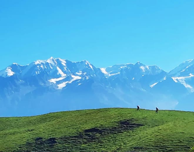 Dayara Bugyal trek from Raithal Image