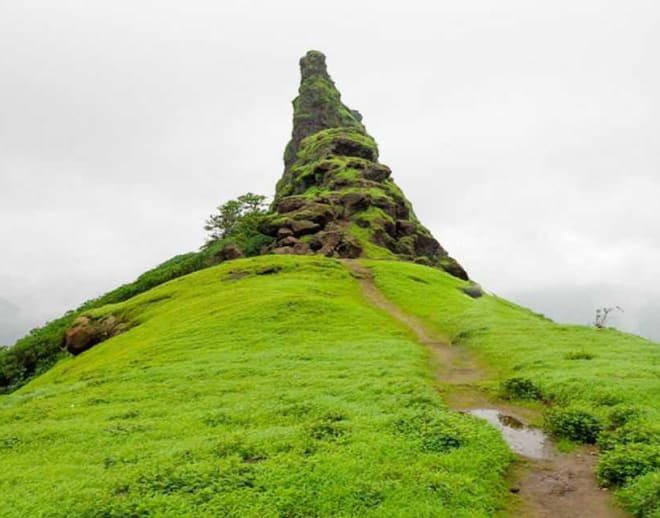 Irshalgad trek from Mumbai Image