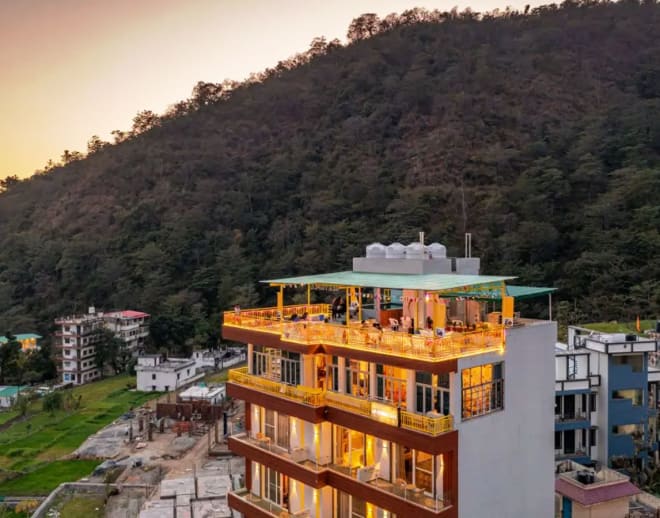 Hosteller Rishikesh Mini Hotel Image