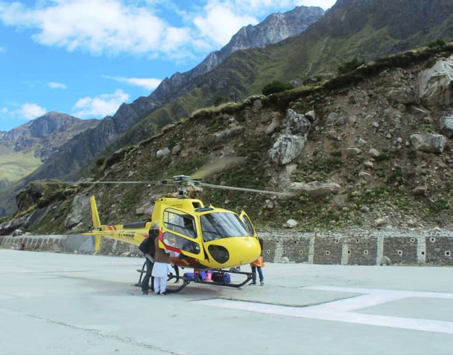 Dehradun To Badrinath Helicopter Transfers 2024 | BanBanjara Image