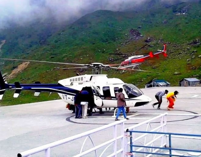 Dehradun To Badrinath Helicopter Transfers 2024 | BanBanjara Image