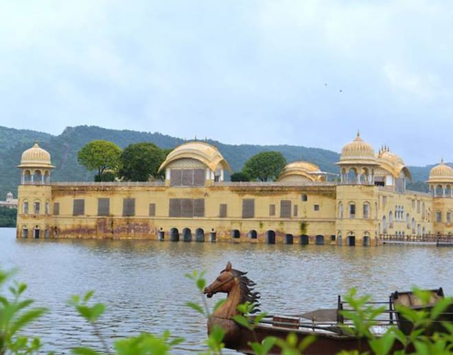 Half-Day Sightseeing Tour of Jaipur 2024: Rajasthan's Forts and Palaces! Image