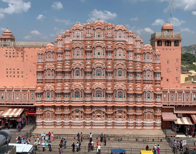 Half-Day Sightseeing Tour of Jaipur: Rajasthan's Forts and Palaces! Image